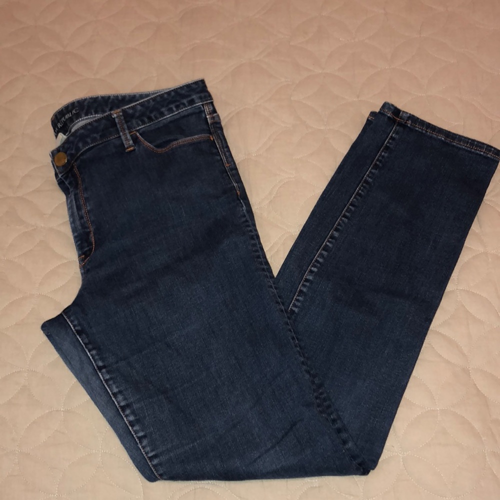 Banana Republic Dark Wash Skinny Jeans👖